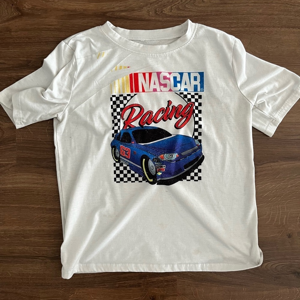 NASCAR Racing Graphic Tee White Checkered Flag Car Shirt
